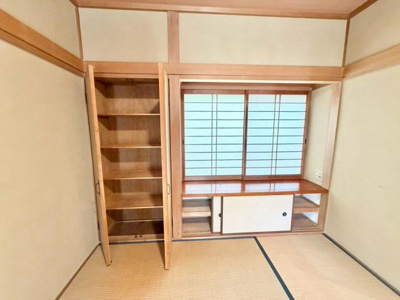 【収納】 | 大野台５丁目　中古一戸建 | 【収納あります】収納場所に困らず綺麗な室内をたもてますね♪