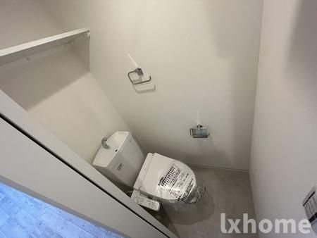 Excellent　Kishibeのトイレ|落ち着いた色調のトイレです