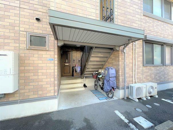 西生田アイリスのロビー