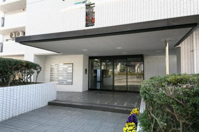 【エントランス】 | クローバーマンション空港南Ⅱ