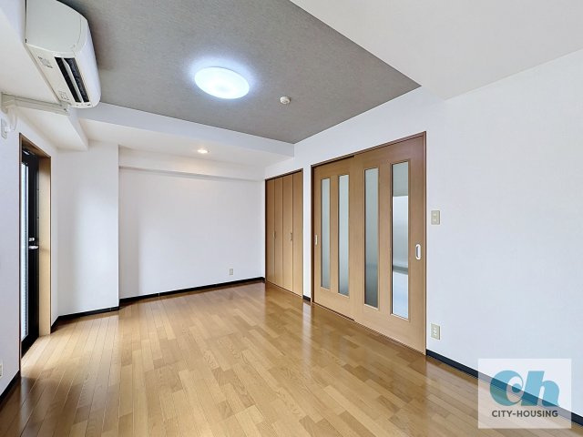 アミティエ中延 302号室の居間・リビング