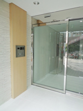 【エントランス】 | GRASS SQUARE　六番館