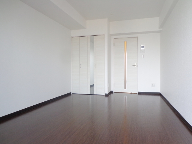【寝室】 | GRASS SQUARE　六番館