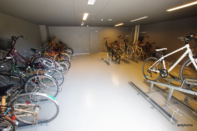 M-RESIDENCE新大阪Garden　仲介手数料無料の駐車場