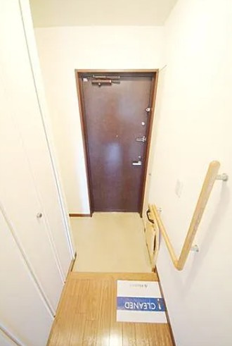 SPOLOK浮間の玄関