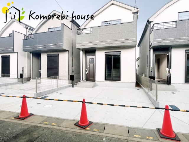 上尾市東今泉６番　新築一戸建て　ハートフルタウン　Cの駐車場|駐車場に車を止められます