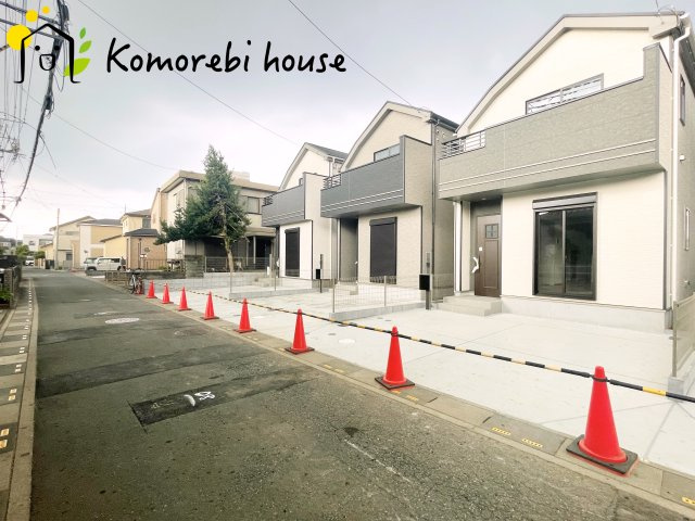 上尾市東今泉６番　新築一戸建て　ハートフルタウン　Cの前面道路含む現地写真|前面道路含む現地写真です