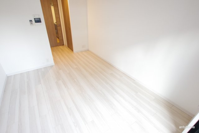 M-RESIDENCE新大阪Garden　仲介手数料無料の洋室