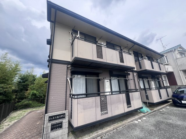 神戸市北区有野町唐櫃のハイツの外観