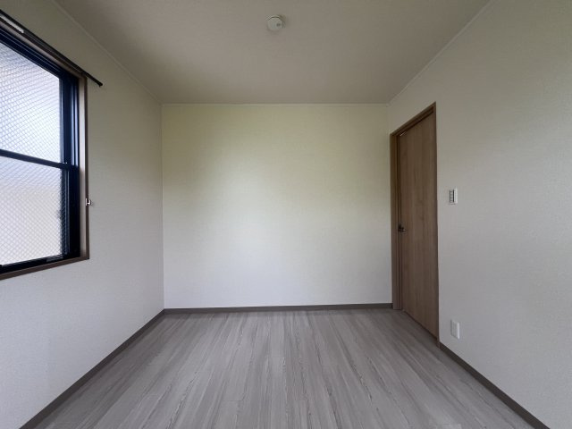 神戸市北区有野町唐櫃のハイツの子供部屋