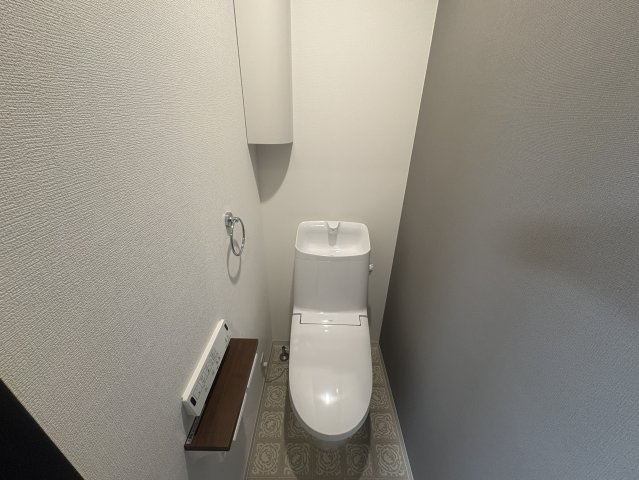 メゾンCOCO垂水のトイレ