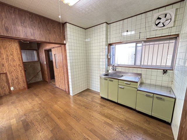 阿南市羽ノ浦町中庄段上　中古戸建のキッチン