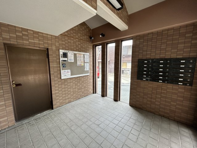 【エントランス】 | リバティ