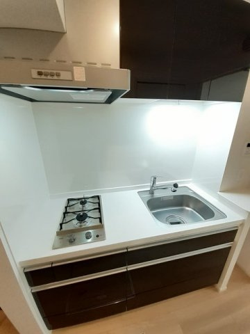 メゾンド　エクセルのキッチン|コンパクトなキッチンで掃除もラクラク