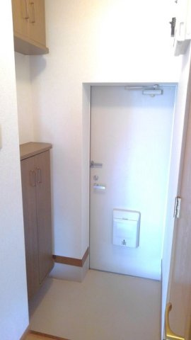 エトワール畔見　Ａの玄関|シンプルで使いやすい玄関です