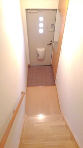 ＥＶＥＲＧＲＥＥＮ　Ｍ．Ｔ．の玄関|毎日通る玄関はこちらです