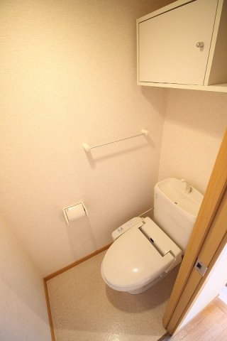 シンフォニアのトイレ|ゆったりとした空間のトイレです
