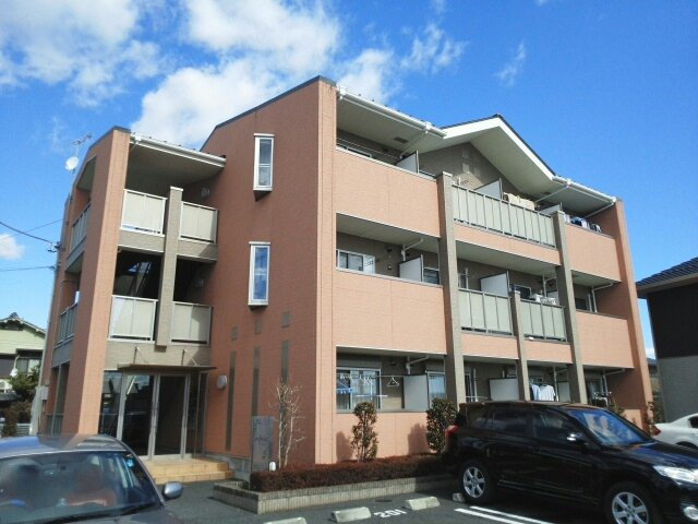 シンフォニアの外観|きれいな外観です