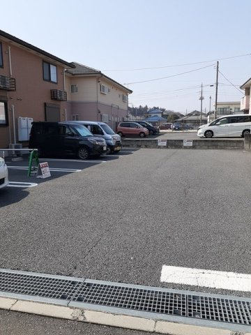 グレイスシティＢの駐車場|駐車場があります