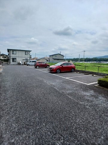 エクセレントＡの駐車場|カースペースがあります