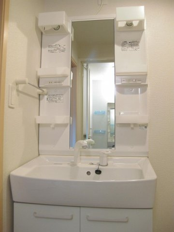 カルム２２の洗面所|コンパクトで使いやすい洗面所