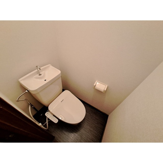 ラルーチェのトイレ|清潔感のあるトイレです