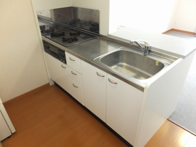レオパレスボヌールパレのキッチン|きれいなキッチンです