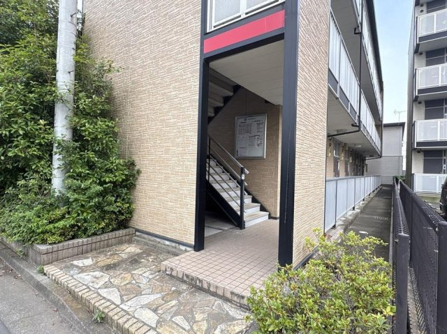 レオパレスジュネス前橋の外観|おしゃれな外観です
