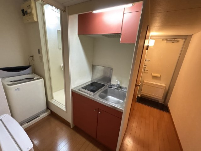レオパレスバックスのキッチン|使いやすいキッチンです