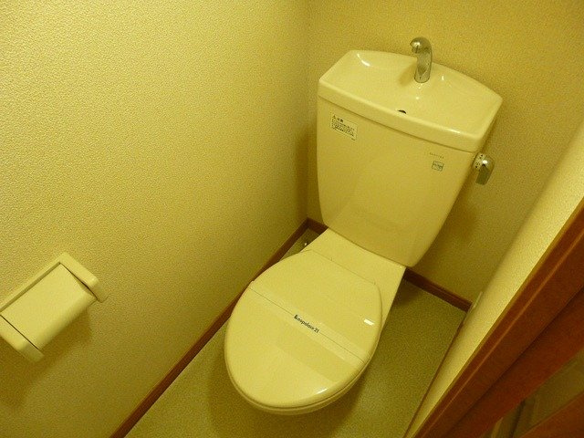 レオパレスシェソワのその他|バス・トレイは別です♪