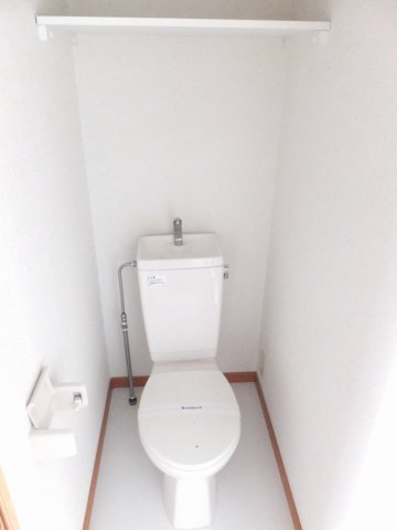 レオパレスＦＩＥＬＤのその他|バス・トイレ別のお部屋です。