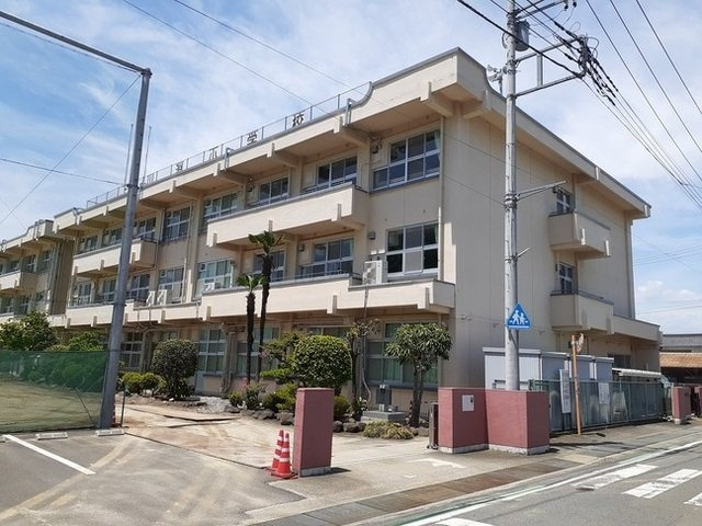 ロザージュ　Ａの周辺|前橋市立上川淵小学校まで1600m