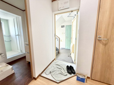 【玄関】 | 泉北槇塚台住宅３９－１棟 | お急ぎの方に嬉しい、即入居可能ですよ！