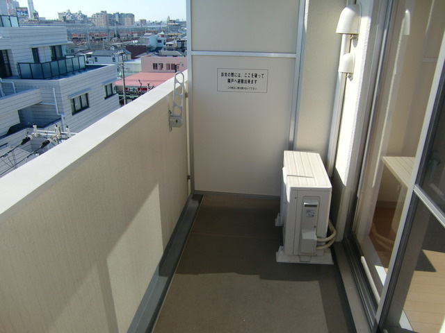 エル・セレーノ石屋川のバルコニー