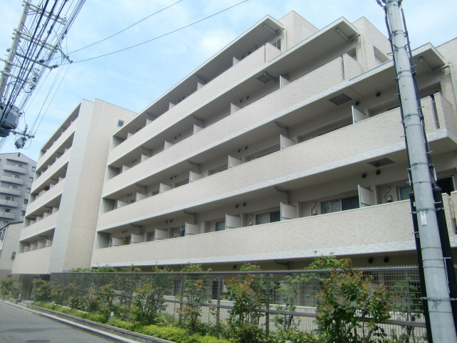 エル・セレーノ石屋川の外観
