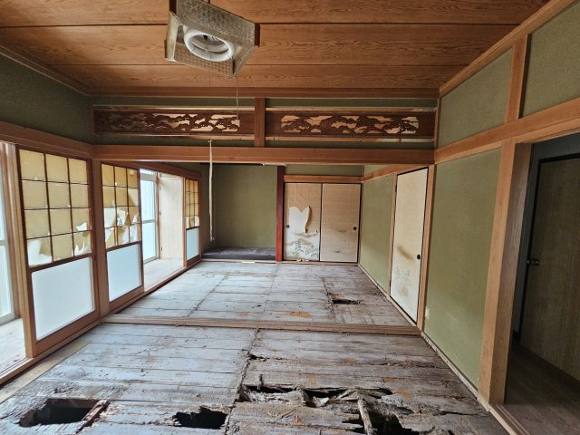 旭ヶ丘中古戸建ての内装