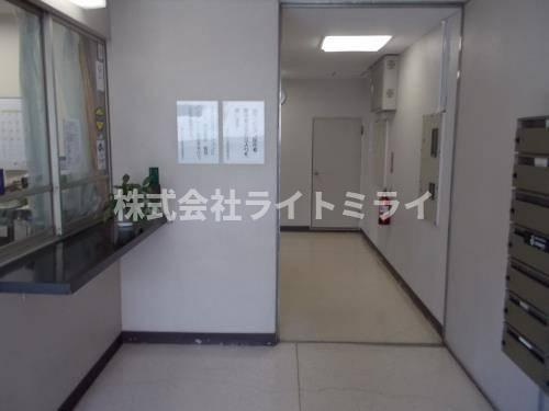 まんしょん早稲田のロビー