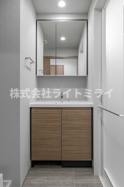 コスモグラシア新宿西早稲田の収納|A2タイプ2026年3月撮影 同タイ…