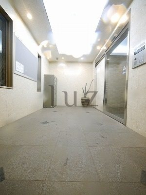 エトワール新杉田のロビー