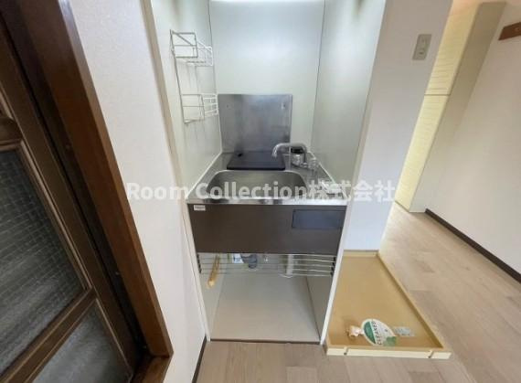 中野区大和町３丁目の賃貸マンションのキッチン