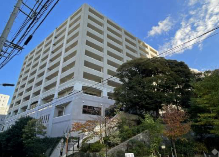 【外観】 | ご自宅から現地まで、当社スタッフがお車にて、「お迎え・お送り」をしております。ぜひお気軽にお問い合わせくださいませ♪