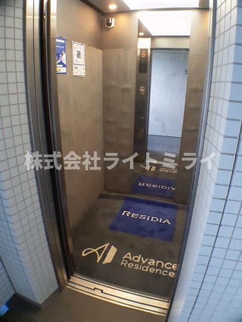 レジディア市ヶ谷Ⅱの玄関