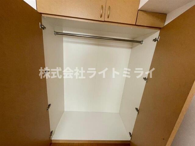 ルーブル早稲田弐番館の収納