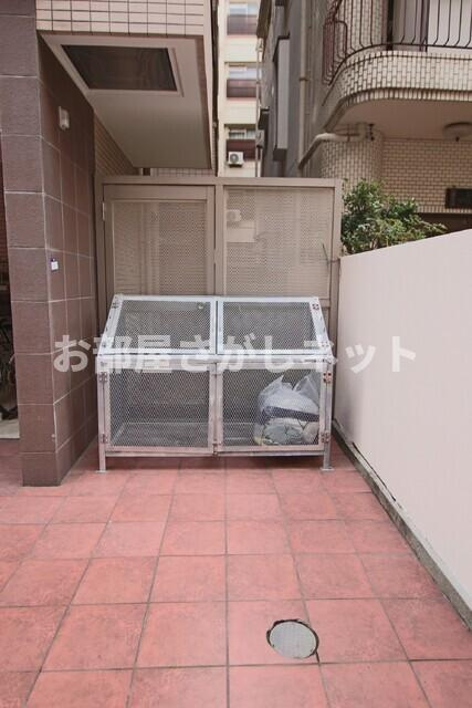 新宿区西新宿8丁目のマンションのその他共用部分