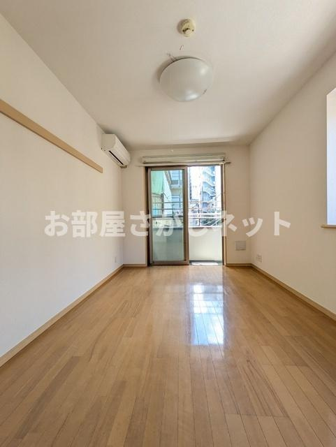 新宿区西新宿8丁目のマンションの内装