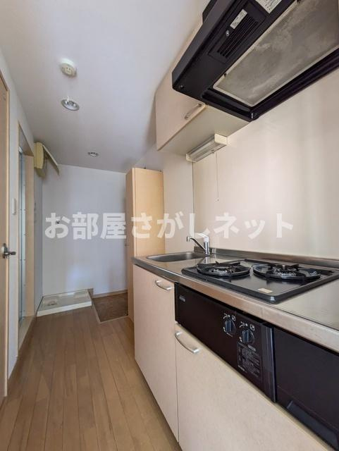 新宿区西新宿8丁目のマンションのキッチン
