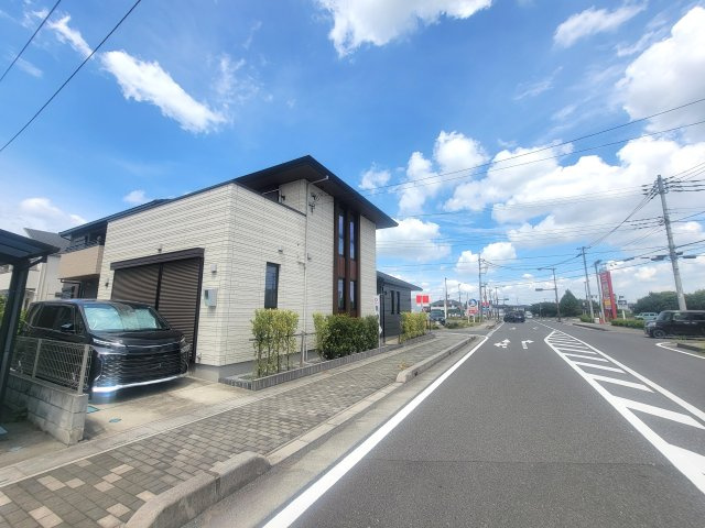 越谷市大道カースペース２台