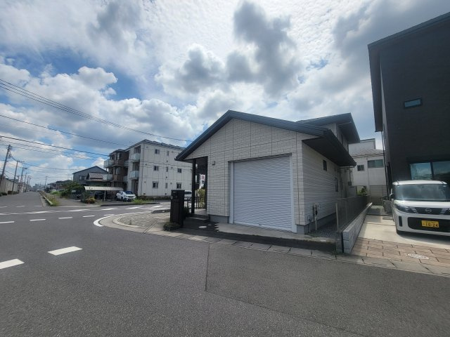 越谷市大道カースペース２台