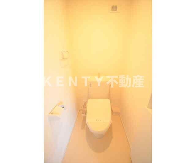 【トイレ】 | ＳＡＫＵＲＡＳ　ＴＥＲＲＡＣＥ | 落ち着いた色調のトイレです
