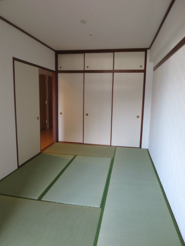 リファレンス寺塚　大池小学校区の和室|リファレンス寺塚